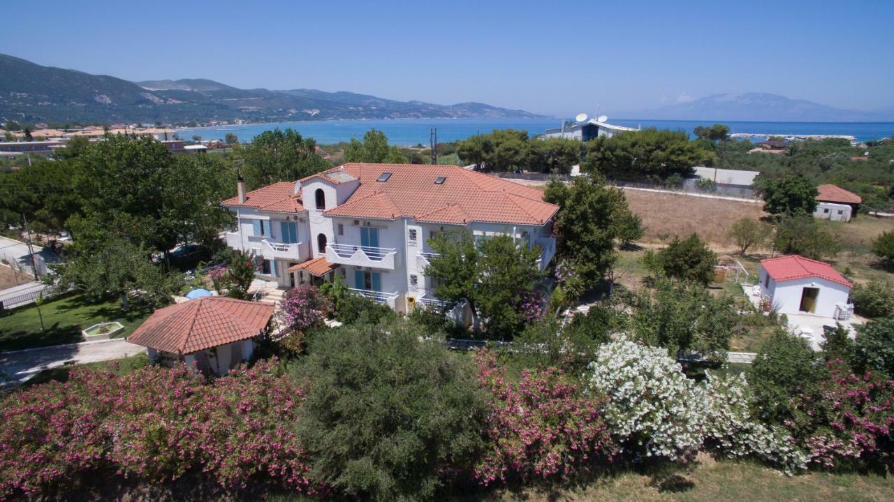 Hotel Villa Mantalena Alykanas  Exteriör bild