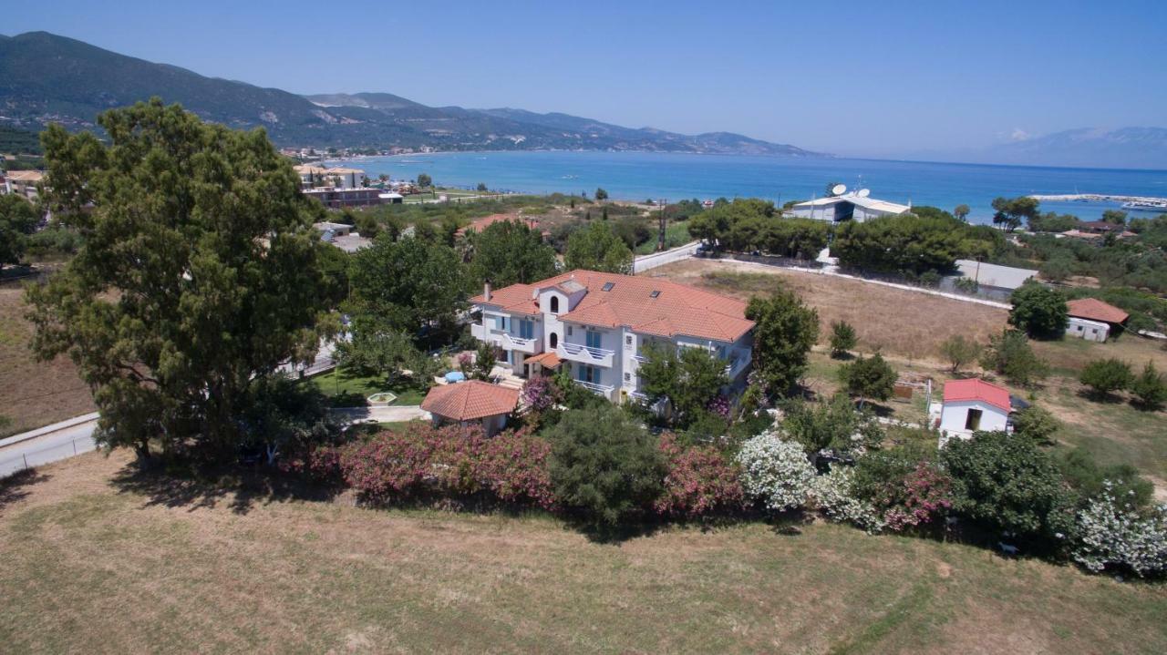 Hotel Villa Mantalena Alykanas  Exteriör bild